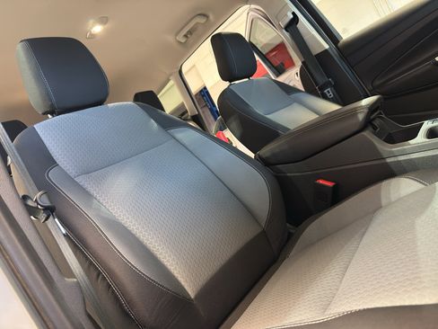 Used 2018 Ford Escape SE FWD image 23