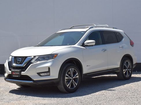 Used 2017 Nissan Rogue SL w/ SL HEV Premium Package AWD/4WD image 8