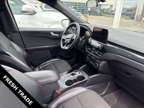 Used 2024 Ford Escape ST-Line image 6