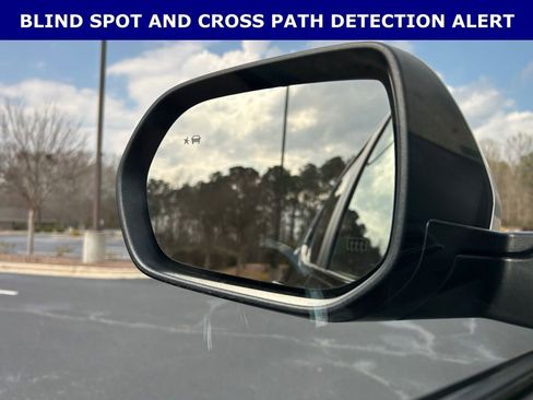New 2026 Chevrolet Equinox ACTIV w/ Safety and Technology Package FWD image 8