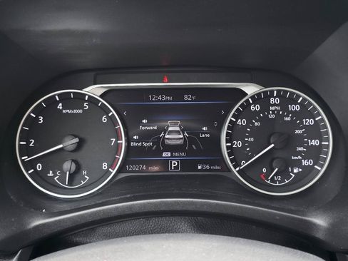 Used 2021 Nissan Sentra SR FWD image 25