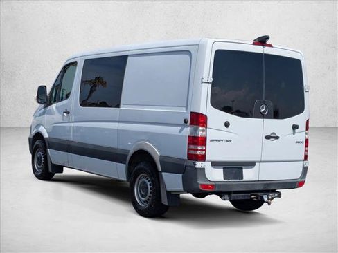 Used 2017 Mercedes-Benz Sprinter 2500 image 7