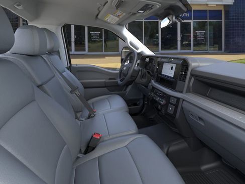 New 2026 Ford F350 XL w/ FX4 Off-Road Package image 11