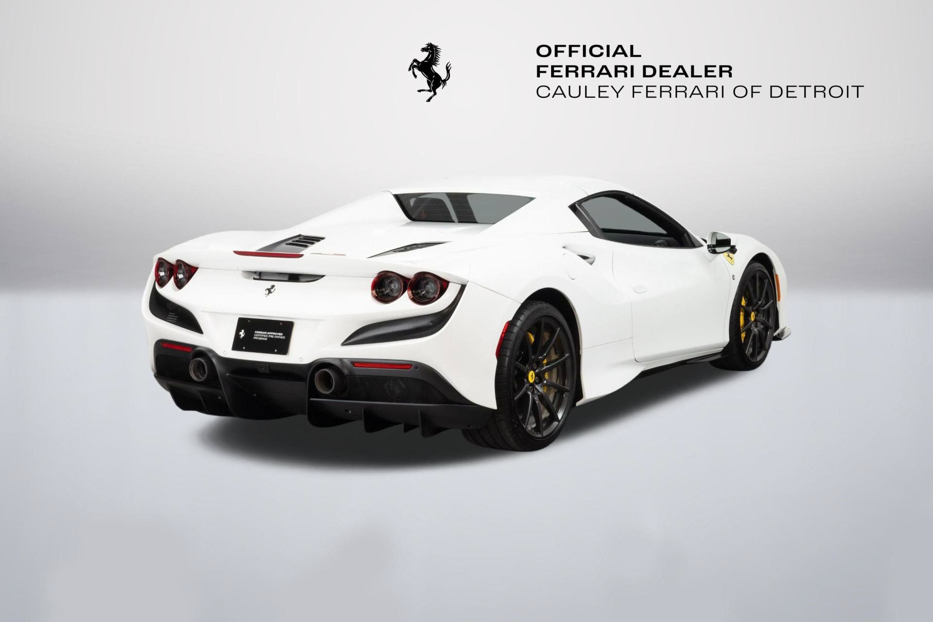 Certified 2022 Ferrari F8 Tributo RWD image 16