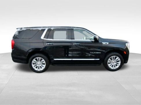 Used 2024 GMC Yukon SLT AWD/4WD image 9