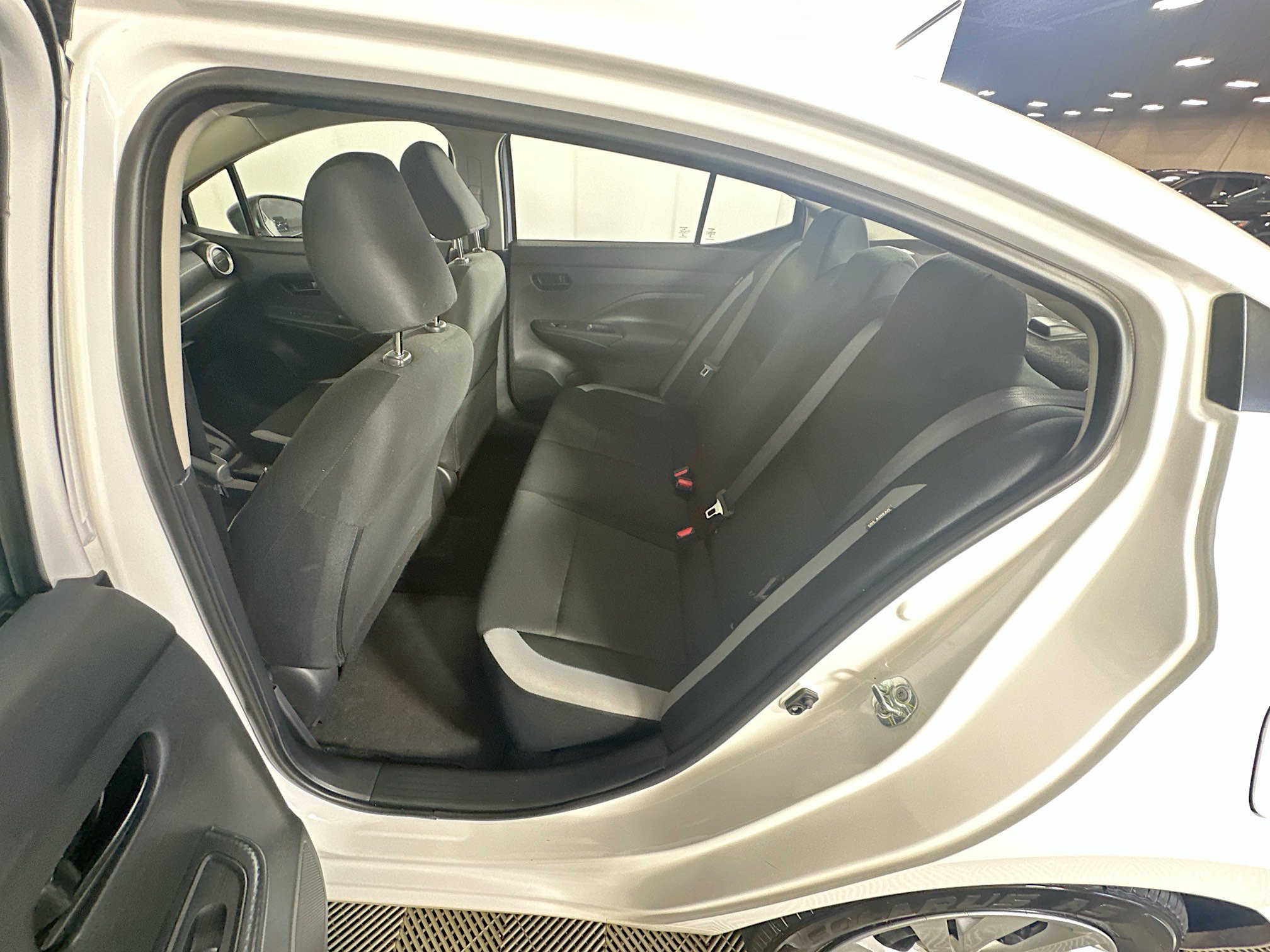 Used 2025 Nissan Versa S FWD image 25