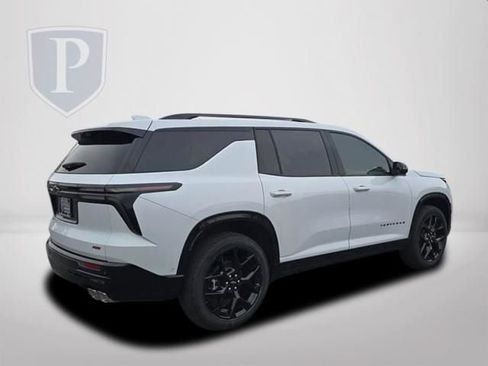 New 2026 Chevrolet Traverse RS image 5