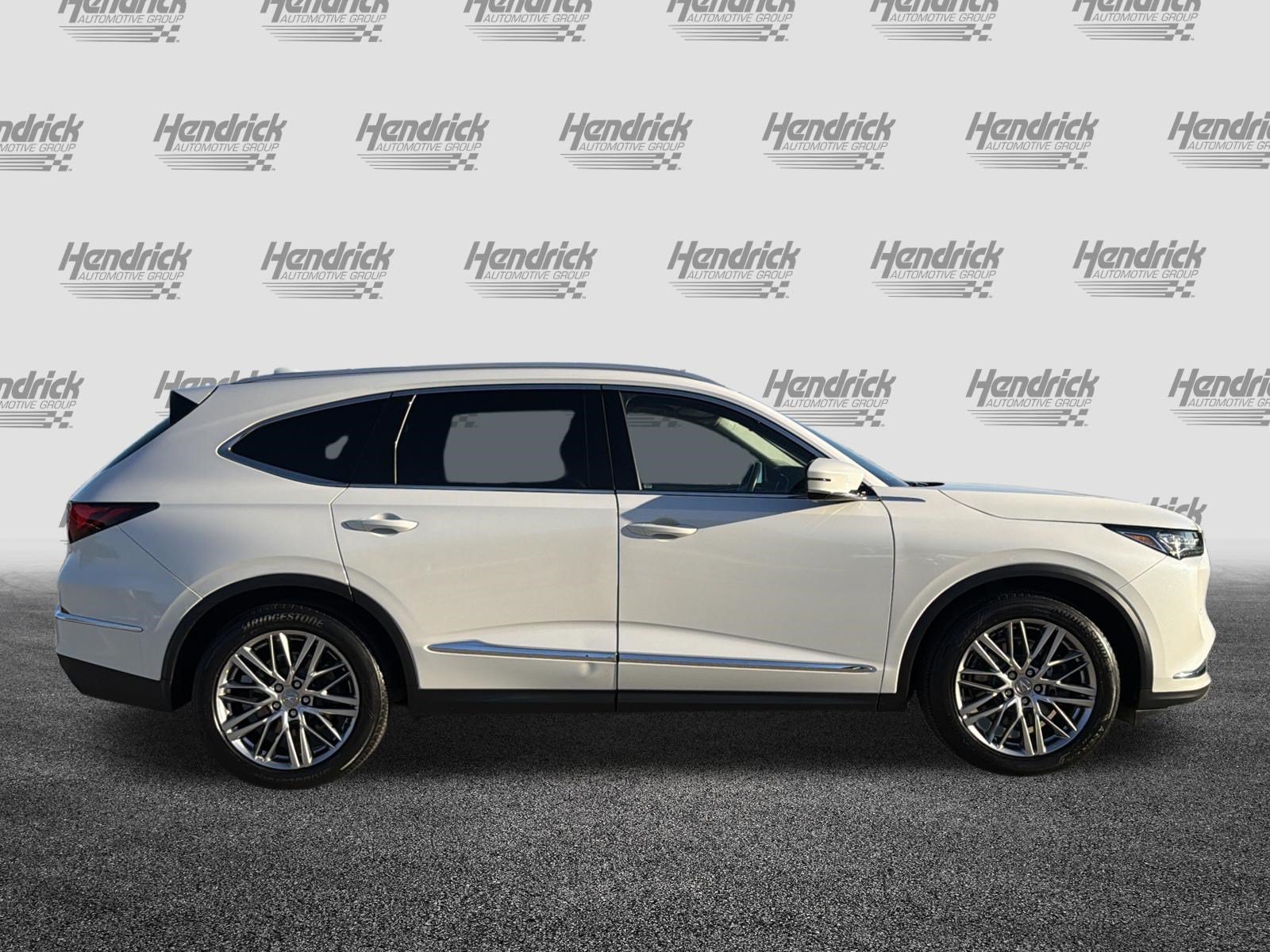 Used 2023 Acura MDX w/ Advance Package AWD/4WD image 11