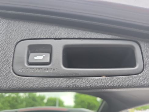 Used 2022 Honda CR-V EX-L image 13