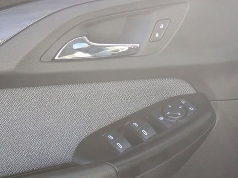 Used 2022 Chevrolet TrailBlazer LT w/ Convenience Package image 10