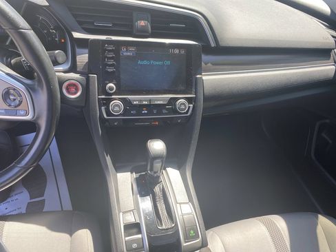 Used 2019 Honda Civic EX image 17
