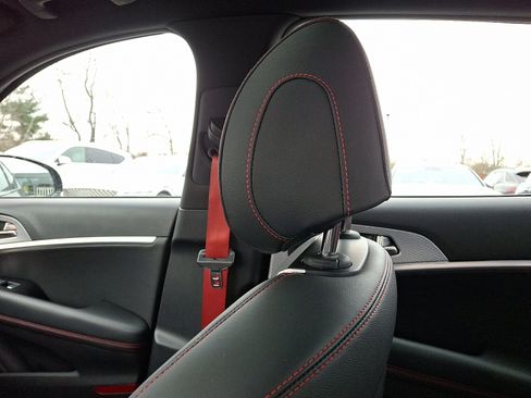 Certified 2023 Genesis G70 2.0T w/ Sport Prestige Package image 17