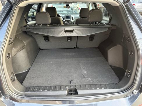 Used 2022 Chevrolet Equinox LT image 13
