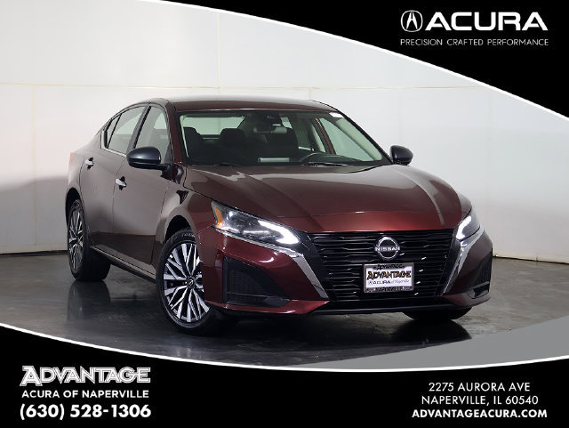Used 2025 Nissan Altima 2.5 SV AWD/4WD image 1