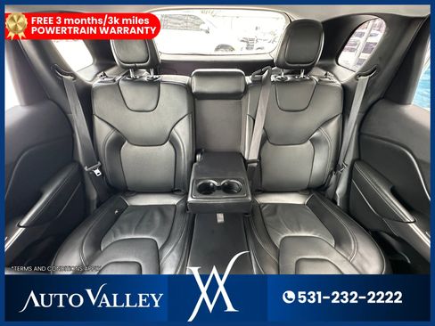 Used 2019 Jeep Cherokee Limited image 38