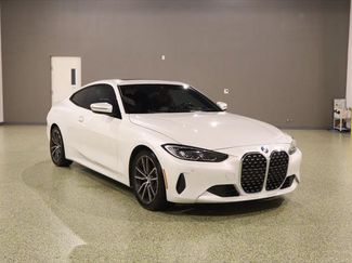 Used 2022 BMW 430i Coupe w/ Premium Package RWD video 1
