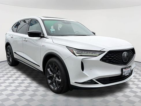 Used 2023 Acura MDX A-Spec image 3