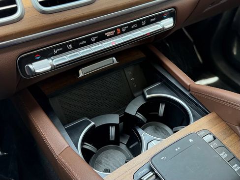 Certified 2025 Mercedes-Benz GLE 350 4MATIC image 28