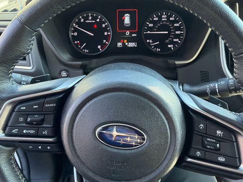 Used 2024 Subaru Ascent Premium w/ Convenience Package AWD/4WD image 12