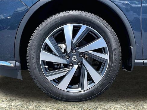 Used 2018 Nissan Murano Platinum w/ Cargo Package FWD image 34
