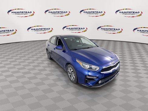 Used 2020 Kia Forte LXS image 2