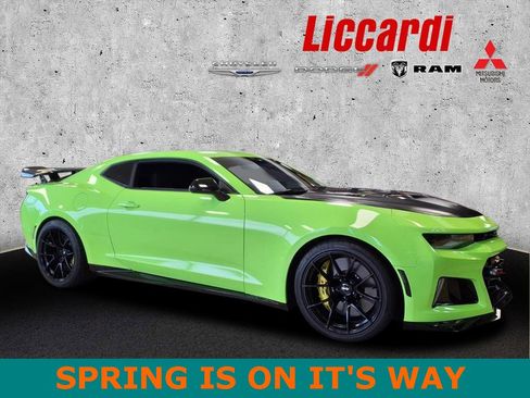 Used 2017 Chevrolet Camaro ZL1 image 1