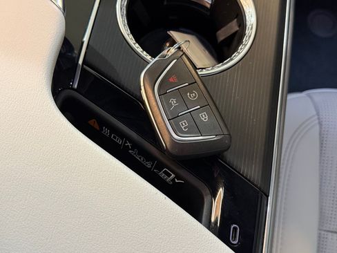 Certified 2024 Cadillac Lyriq Sport RWD image 23