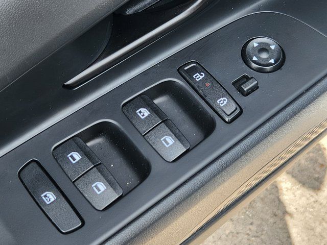 Used 2026 Hyundai Elantra Sport FWD image 22
