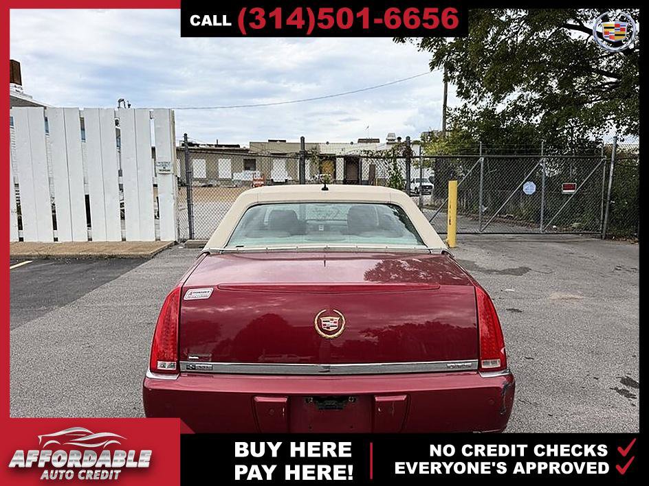 Used 2008 Cadillac DTS w/ Sun And Sound Package FWD image 4