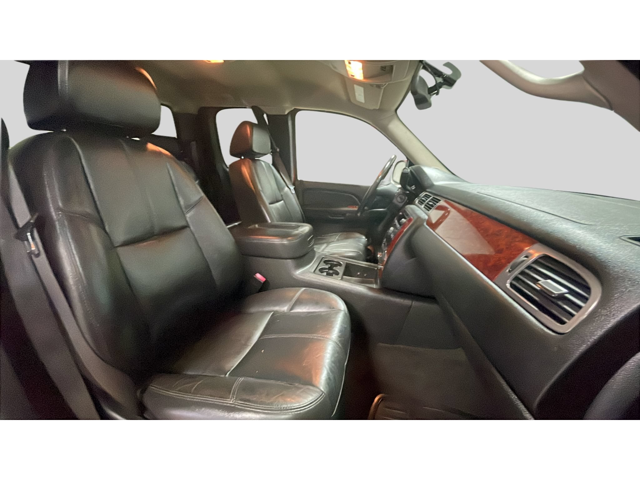 Used 2009 Chevrolet Silverado 2500 LTZ w/ LTZ Plus Package AWD/4WD image 16