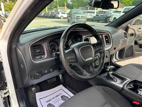 Used 2016 Dodge Charger SXT w/ Blacktop Package RWD image 19