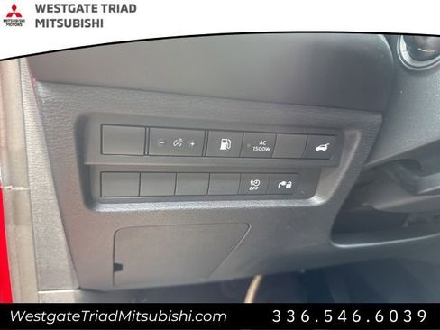New 2025 Mitsubishi Outlander SEL image 19
