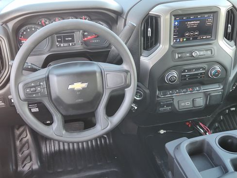 Used 2023 Chevrolet Silverado 1500 W/T w/ Trailering Package AWD/4WD image 26