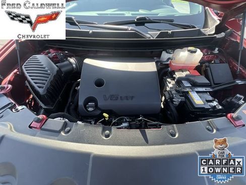Used 2023 Chevrolet Traverse Premier FWD image 35