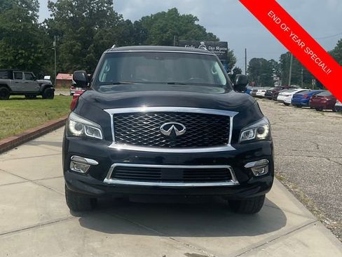 Used 2017 INFINITI QX80 Base image 2
