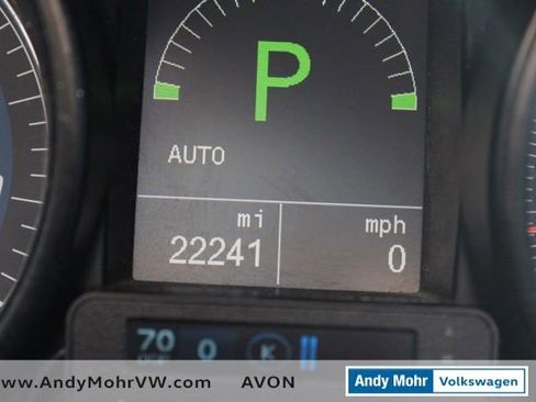 Used 2017 Maserati GranTurismo Sport image 31