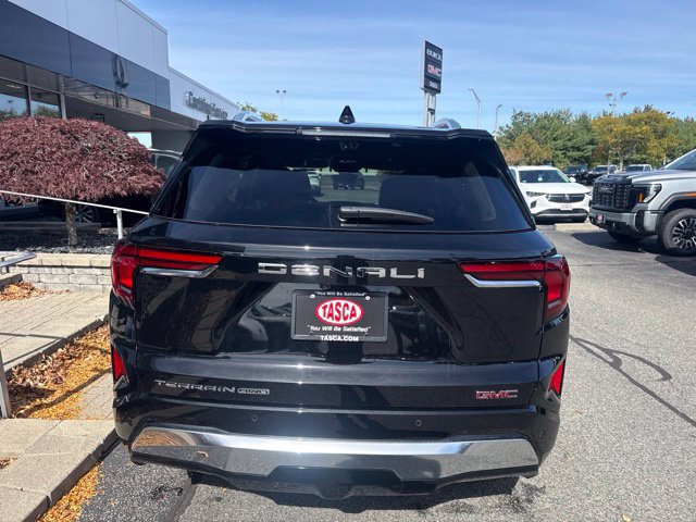 New 2027 GMC Terrain Denali w/ LPO, Black Badging Package AWD/4WD image 6