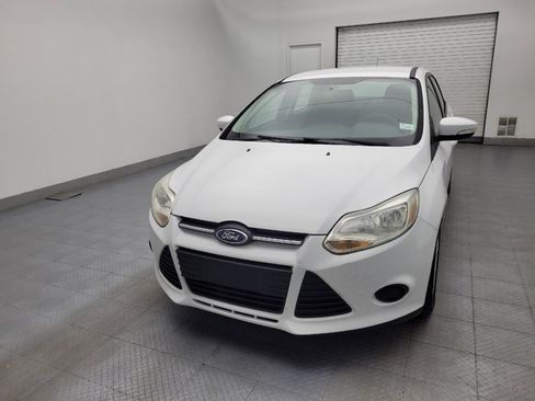 Used 2014 Ford Focus SE FWD image 15