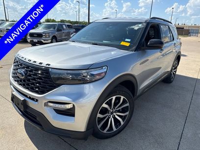 Used 2023 Ford Explorer ST-Line w/ Class IV Trailer Tow Package