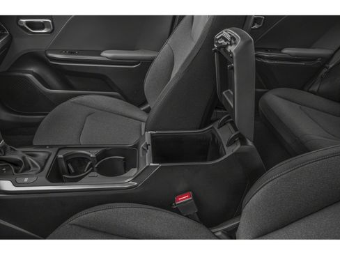 Used 2025 Kia K4 FWD image 9