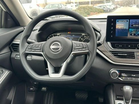 New 2025 Nissan Altima 2.5 SV w/ SV Special Edition Package image 7