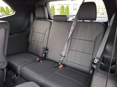 Certified 2026 Buick Enclave Avenir w/ Super Cruise Package image 11