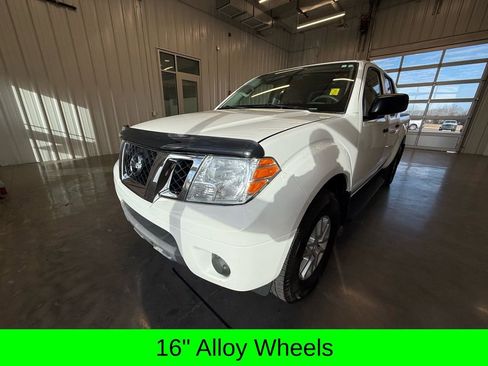 Used 2019 Nissan Frontier SV image 13