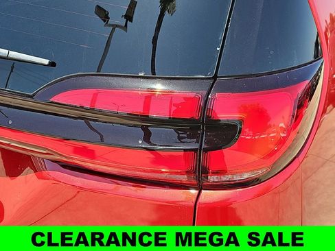 New 2025 Chrysler Pacifica Select image 42