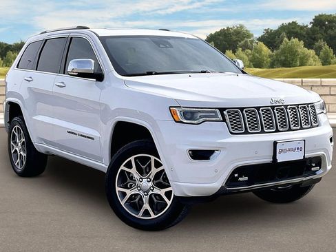 Used 2021 Jeep Grand Cherokee Overland AWD/4WD image 2