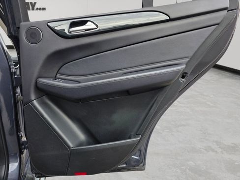 Used 2016 Mercedes-Benz GLE 300d GLE 300d 4MATIC Sport Utility image 32