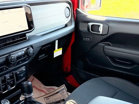 New 2026 Jeep Wrangler Unlimited Sport AWD/4WD image 8