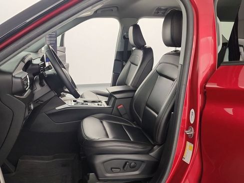 Used 2023 Ford Explorer XLT w/ Equipment Group 202A AWD/4WD image 15
