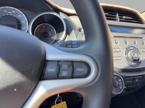 Used 2012 Honda Fit image 37