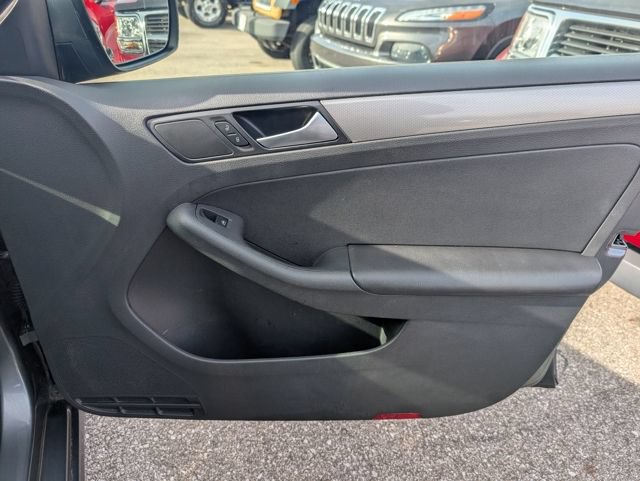 Used 2018 Volkswagen Jetta S FWD image 24